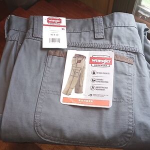 Wranglers  Men's workweek  NWT gray pants
